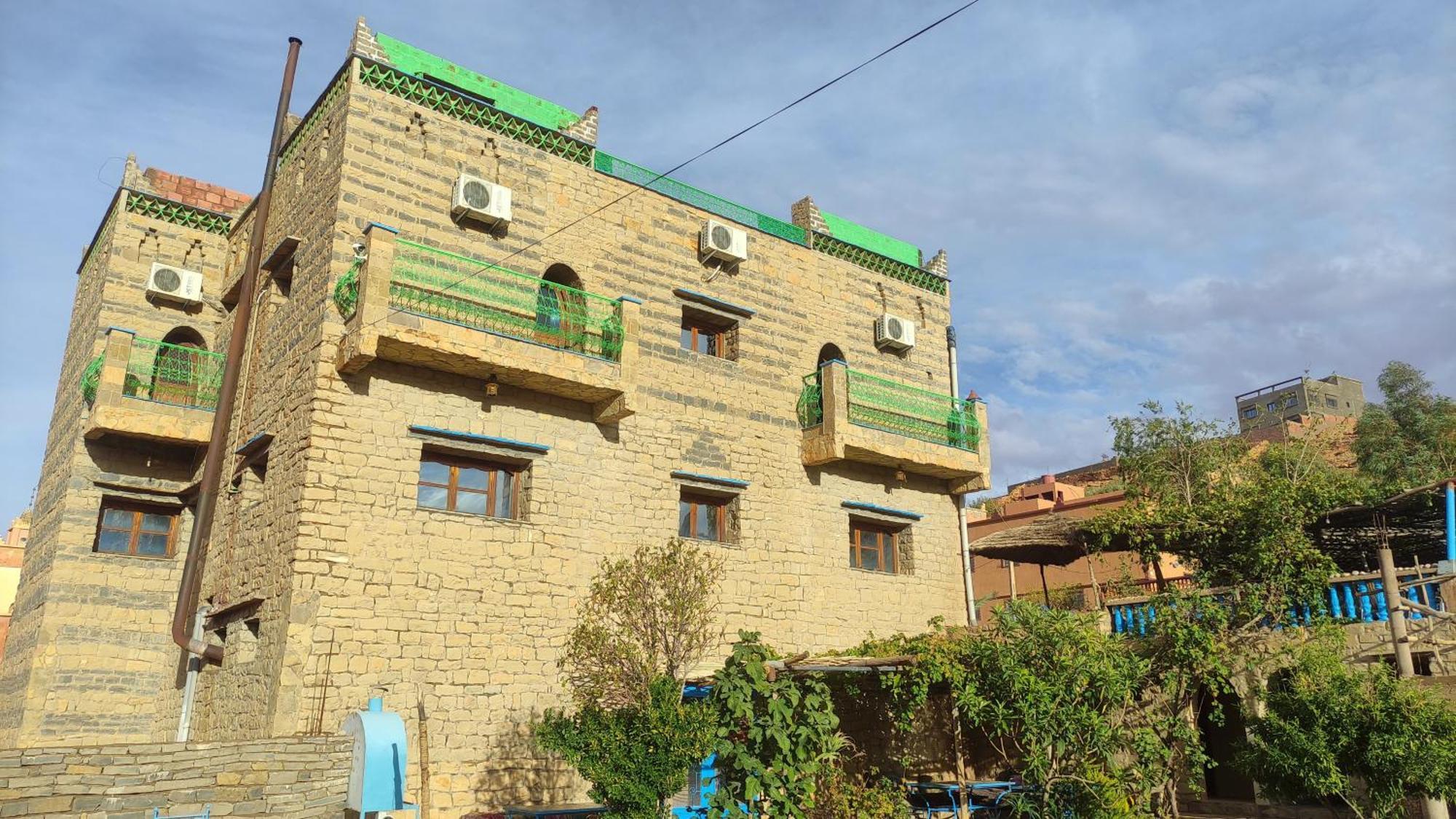 Maison La Lune Des Gorges Tinghir Exterior photo