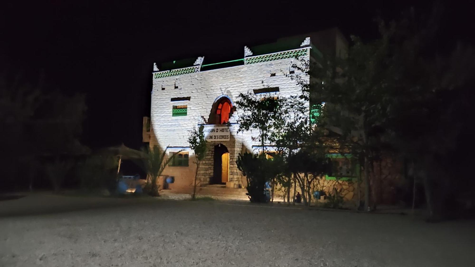 Maison La Lune Des Gorges Tinghir Exterior photo